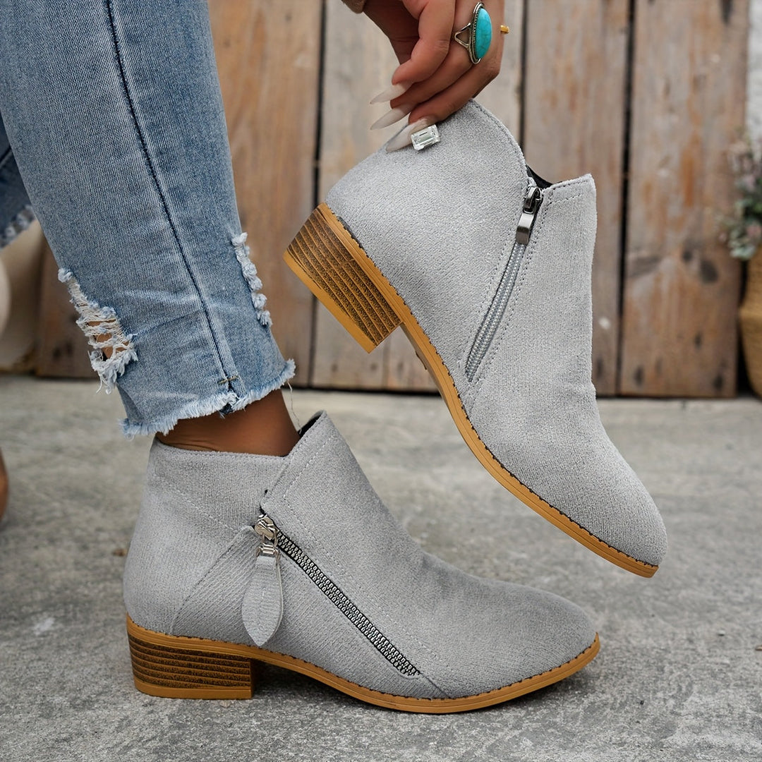Savrani | Elegant orthopedic shoes