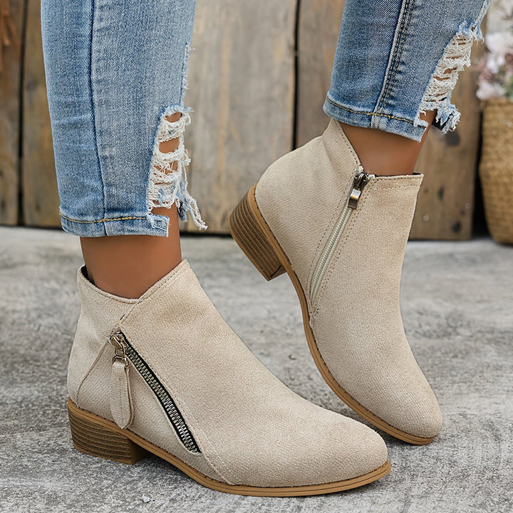 Savrani | Elegant orthopedic shoes